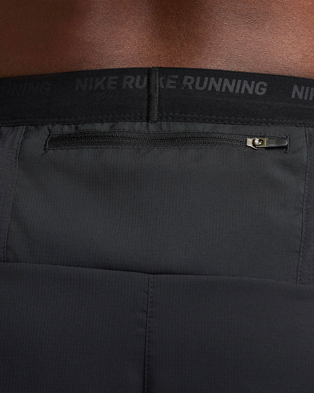 Nike Stride Shorts